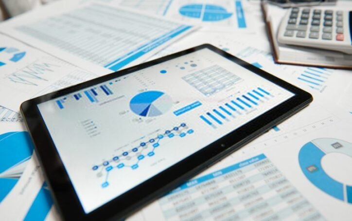 Accounting-And-Financial-Reporting-3-800x600
